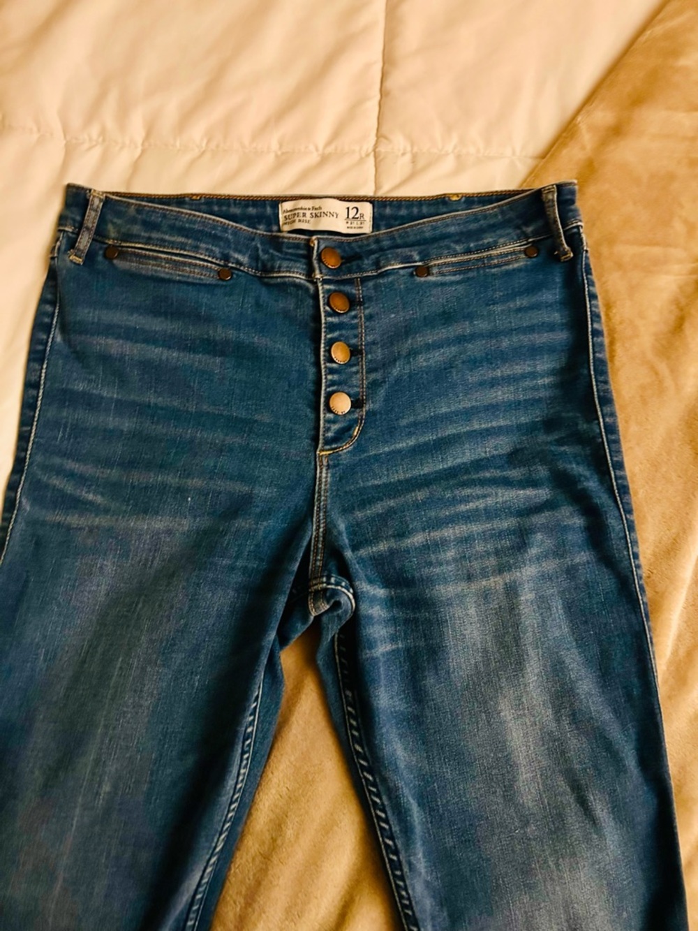 Abercrombie & Fitch Women’s Dark Blue Super Skinny Jeans